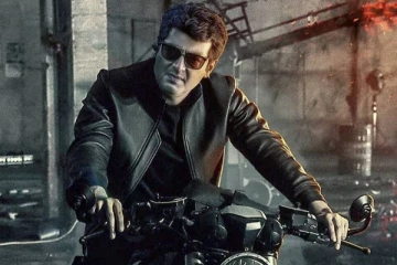 ரசிகர்களுடன் சேர்ந்து வலிமை படத்தை பார்த்து ரசித்த படக்குழு