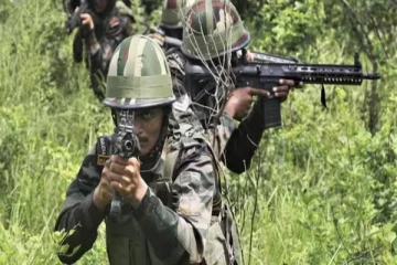 இந்திய ராணுவத்தின் நடவடிக்கையால் சீனா, பாகிஸ்தானுக்கு எச்சரிக்கை