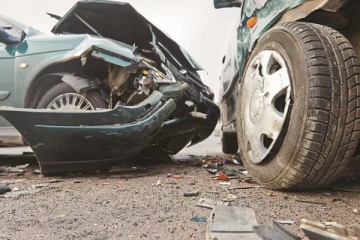 ஒன்றுடன் ஒன்று மோதிய மூன்று வாகனங்கள் ; ஒருவர் பலி