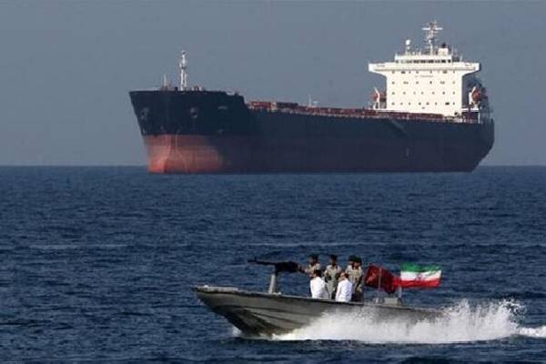  30,000 டன் ரசாயனத்துடன் சென்ற கப்பலை பறிமுதல் செய்த ஈரான் | Iran Seizes Ship Carrying 30 000 Tons Of Chemicals 30,000 டன் ரசாயனத்துடன் சென்ற கப்பலை பறிமுதல் செய்த ஈரான் | Iran Seizes Ship Carrying 30 000 Tons Of Chemicals