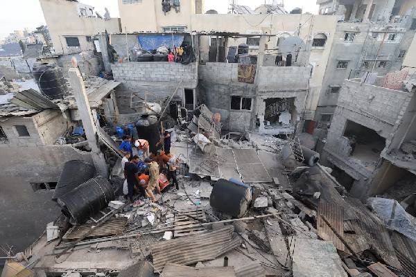 கேள்விக்குறியாகும் காஸா போர்நிறுத்தம்... இரவோடு இரவாக இஸ்ரேல் நடத்திய கொடுஞ்செயல் | Israeli Strikes In Gaza Ceasefire Looks கேள்விக்குறியாகும் காஸா போர்நிறுத்தம்... இரவோடு இரவாக இஸ்ரேல் நடத்திய கொடுஞ்செயல் | Israeli Strikes In Gaza Ceasefire Looks