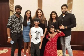 மாகபா ஆனந்திற்கு இவ்வளவு பெரிய மகளா? - ஆச்சரியப்படும் ரசிகர்கள்