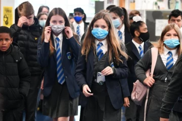 பிரித்தானியாவில் மீண்டும் பள்ளிகளை திறப்பது இதற்கு தான் வழிவகுக்கும்! போட்டுடைத்த விஞ்ஞானி