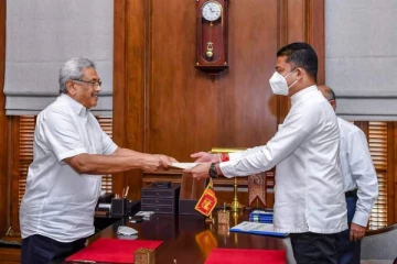 சமூக பொலிஸ் சேவைகள் இராஜாங்க அமைச்சு திலும் அமுனுகம வசம்