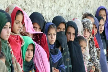 வெளிநாடொன்றில் பெண் குழந்தைகளின் கல்விக்கு ஏற்பட்டுள்ள அவல நிலை!