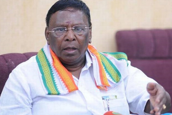 நாளை நம்பிக்கை வாக்கெடுப்பு: அவசர ஆலோசனையில்முதல்வர் நாராயணசாமி | Tomorrow Vote Narayanasamy