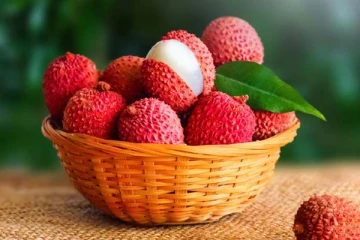 உடல் எடையை சட்டுனு குறைக்கணுமா? இந்த ஒரே ஒரு பழம் செய்யும் அற்புதம்