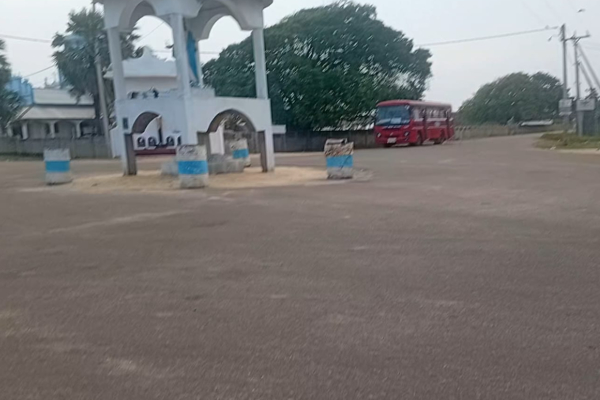 கட்டைக்காட்டுடன் சேவையை நிறுத்தும் பேருந்துகள்: மக்கள் கடும் அவதி | Vadamarachchi East Buses Halt Government Service கட்டைக்காட்டுடன் சேவையை நிறுத்தும் பேருந்துகள்: மக்கள் கடும் அவதி | Vadamarachchi East Buses Halt Government Service