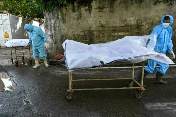 இலங்கையில் 16 நாட்களில் 1926 மரணங்கள்  பதிவு!