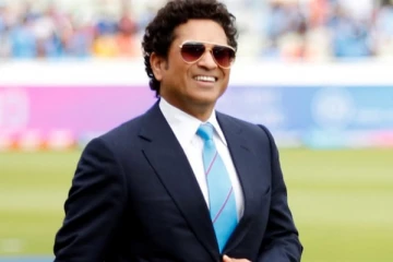 அம்பயராக மாறிய சச்சின் டெண்டுல்கர் - ஐபிஎல் போட்டியில் நடந்த சிறப்பான சம்பவம்