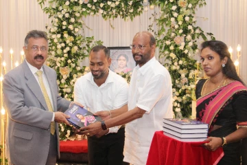 சிரேஷ்ட சட்டத்தரணி கே.வி. தவராசாவினால் அமரர் கௌரி சங்கரின் நினைவு நூல் வெளியீடு (PHOTOS)