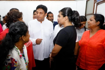 ஹிருணிக்கா குழுவினர் பிணையில் விடுதலை