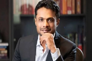 வெறும் ரூ 4 லட்சத்தில் தொடங்கிய நிறுவனத்தை ரூ 1 லட்சம் கோடிக்கு விற்ற நபர்: தற்போது அவரின் முடிவு