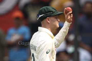 මැතිව්ගේ පන්දු යැවීමේ ඉරියව්ව ගැන තරග විනිසුරුවන්ට සැකයක්..