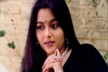 வெளியுலகிற்கு தலைகாட்டாத நடிகை சுவலட்சுமி - தற்போதைய நிலை என்ன தெரியுமா?