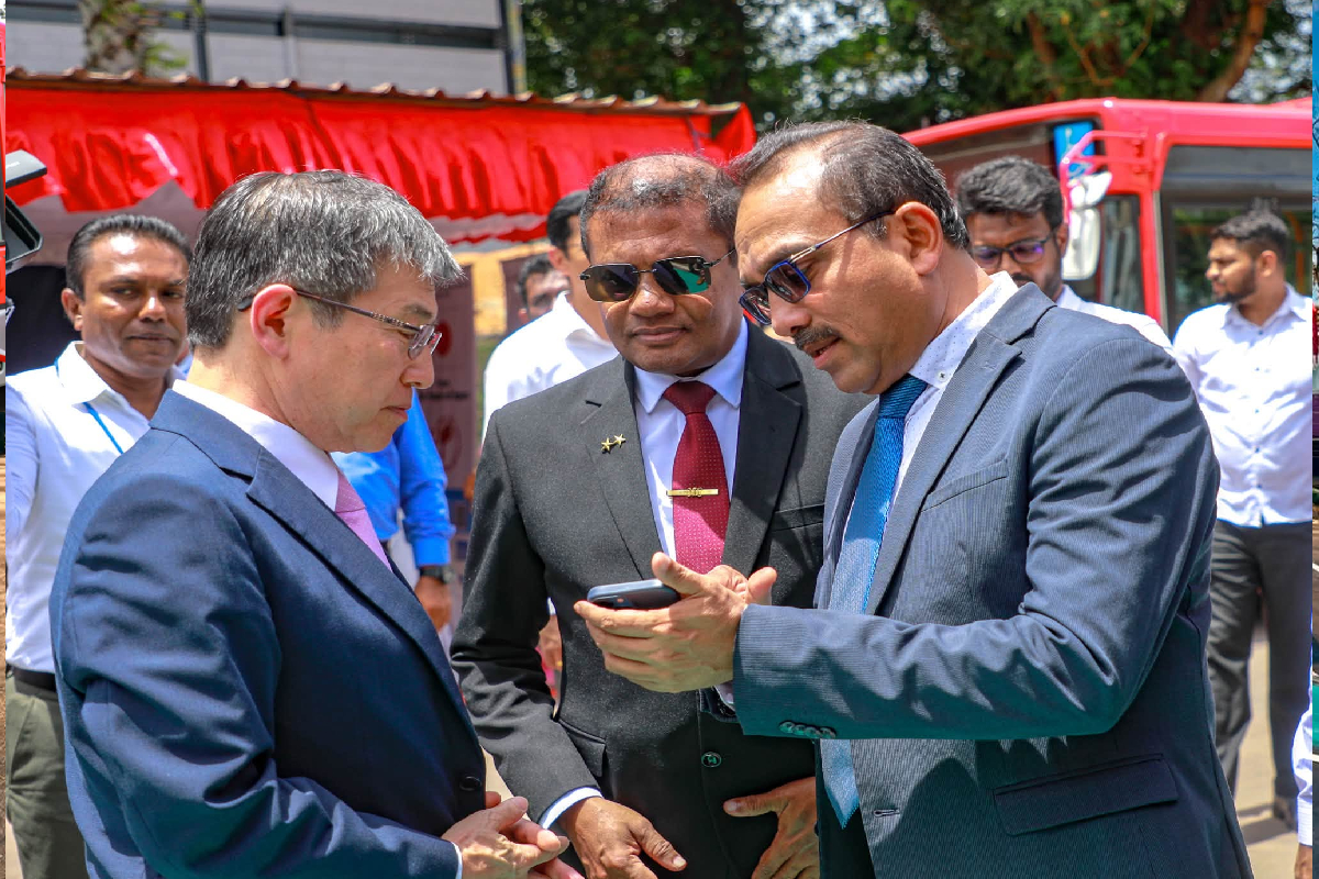 இலங்கைக்கு ஏழு தாழ்வான தள பேருந்துகள் நன்கொடை வழங்க்கிய ஜப்பான்! | Japan Donated Seven Low Floor Buses To Sri Lanka இலங்கைக்கு ஏழு தாழ்வான தள பேருந்துகள் நன்கொடை வழங்க்கிய ஜப்பான்! | Japan Donated Seven Low Floor Buses To Sri Lanka