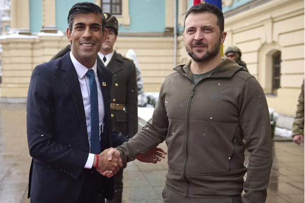 அதிபர் ஜெலென்ஸ்கியை சந்தித்த பிரதமர் ரிஷி சுனாக்! | Prime Minister Rishi Sunak Met President Zelensky