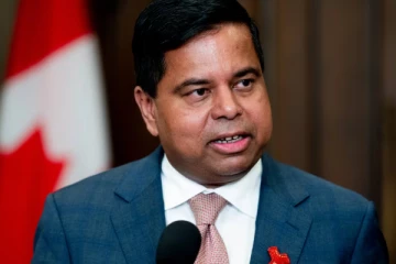 கனடா வரலாற்றில் முதல் முறையாக நீதி அமைச்சராக யாழ்ப்பாண தமிழர் !