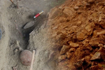 மண்சரிவு ஏற்பட்ட இடத்தில் மனித எலும்புகள்