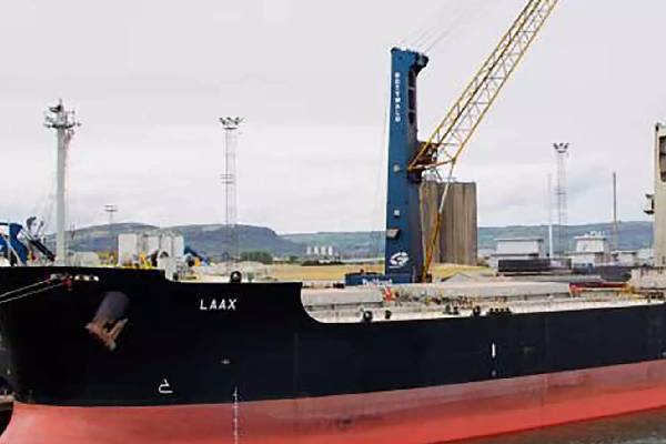 ஈரான் நோக்கி சென்றுகொண்டிருந்த சரக்கு கப்பல் மீது ஹவுதி தாக்குதல் | Houthi Attack On Ship Carrying Grain To Iran ஈரான் நோக்கி சென்றுகொண்டிருந்த சரக்கு கப்பல் மீது ஹவுதி தாக்குதல் | Houthi Attack On Ship Carrying Grain To Iran