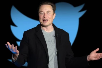 டுவிட்டரில் தனது பெயரை மிஸ்டர் டுவீட் என மாற்றிய எலான் மஸ்க்!