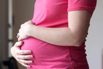 15 வயது சிறுமி கர்ப்பத்திற்கு காரணம் யார்? விசாரணையில் சிக்கிய உறவுகள்!