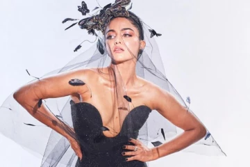 அட்லீ பட நடிகை.. செம கிளாமர் உடையில் நிகழ்ச்சிக்கு வந்த வாமிகா கப்பி