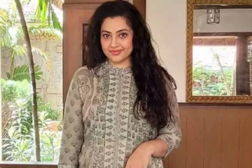 நடிகை மீனா என்னை ஏமாத்திட்டாங்க- கண்கலங்கி அழுத பிரபலம், என்ன ஆனது?