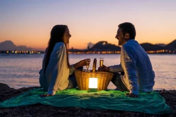 ஹனிமூனுக்கு ஏன் அப்படி பெயர் வந்தது தெரியுமா - காரணம் இதுதான்!