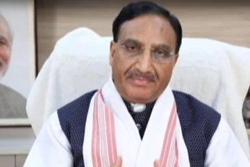 மத்திய கல்வி அமைச்சர் ரமேஷ் பொக்ரியால் மருத்துவமனையில் அனுமதி