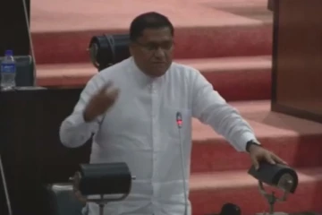 நாடாளுமன்ற வளாக போராட்டத்தில் ஆட்களை இறக்கியது அரசாங்கமே!