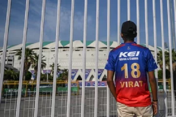 ஐபிஎல் போட்டிகளை எங்கள் நாட்டில் நடத்த வாருங்கள் - பிரபல நாடு அழைப்பு