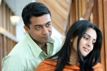 வாரணம் ஆயிரம் படத்தின் முதல் விளம்பர போஸ்டர் புகைப்படம்.. இதுவரை பலரும் பார்த்திராத லுக்