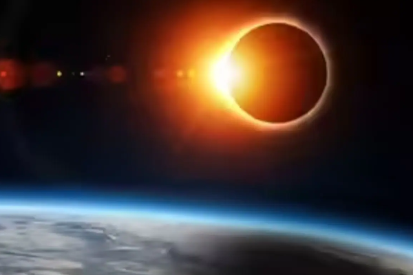 இந்த மாதம் வானில் நிகழவுள்ள அற்புத நிகழ்வு | First Solar Eclipse 2026 Date Time And Visibility