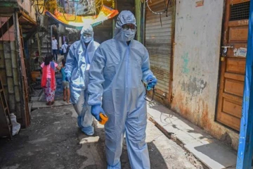 இந்தியாவில் கொரோனா 3-வது அலை இவர்களையே அதிகம் தாக்கும்!