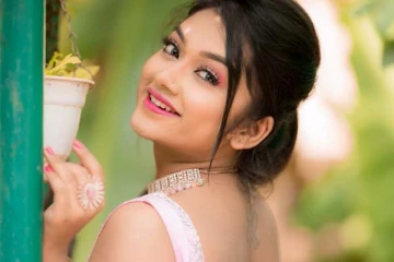 கண்ணை கவரும் பேரழகியாக மாறிய 'சித்தி 2 ' வெண்பா! கண் சிமிட்டாமல் ரசிக்கும் ரசிகர்கள்