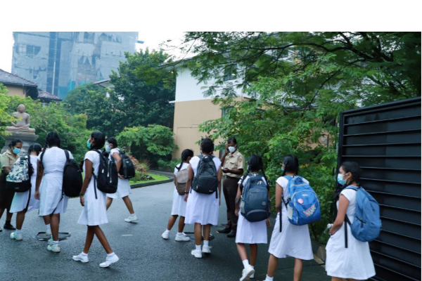 வடக்கில் உள்ள பாடசாலைகள் தொடர்பில் வெளியான தகவல் | Schools In The North To Operate As Usual Tomorrow