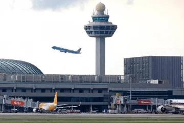 மனிதர் இல்லாமல் ஓடும் வாகனங்கள் ; சாங்கி விமான நிலையத்தில் அதிரடி மாற்றம்