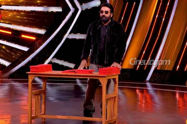 பிக்பாஸ் 9 வீட்டில் இருந்து வெளியேறியுள்ள கனி மொத்தமாக வாங்கிய சம்பளம்... எவ்வளவு தெரியுமா? | Bigg Boss 9 Tamil Kani Thiru Salary Details பிக்பாஸ் 9 வீட்டில் இருந்து வெளியேறியுள்ள கனி மொத்தமாக வாங்கிய சம்பளம்... எவ்வளவு தெரியுமா? | Bigg Boss 9 Tamil Kani Thiru Salary Details