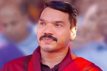 නාමල්ට එරෙහි මුදල් විශුද්ධිකරණ පැමිණිල්ල යළි කැඳවීමට දින දෙයි - ඉදිරිය තීරණාත්මකයි