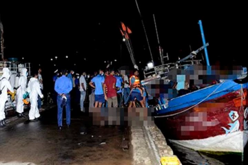 சட்டவிரோதமான முறையில் நாட்டை விட்டு தப்பிச் செல்ல முயற்சித்த 91 பேர் கைது