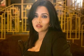 வாய்ப்புக்காக இப்படியா? அந்த ஆடை அணிந்து மேக்கப் வீடியோவை வெளியிட்ட நடிகை..