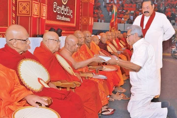 விரைவில் புதிய பிரதமர்! ரணில் - சஜித் மறைமுக நகர்வு