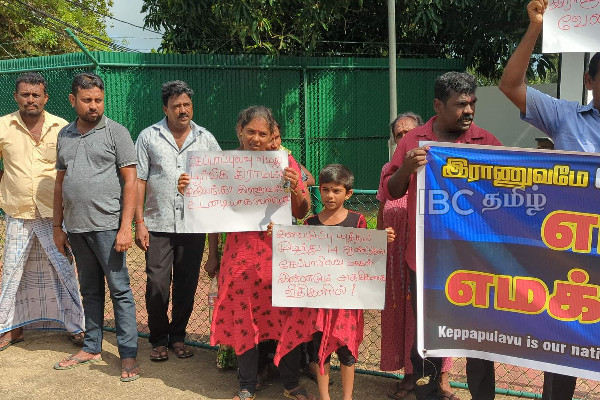 தொடரும் கையகப்படுத்தல்கள் - சர்வதேசத்திடம் துயர் துடைக்கக் கோரும் தாயக உறவுகள்! | Mullaitivu Keppapulavu Peoples Native Land Army Sl