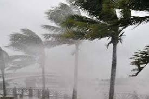 வானிலையில் ஏற்படப்போகும் மாற்றம் : சிவப்பு அபாயத்தில் இலங்கை | Weather System Affecting The Island