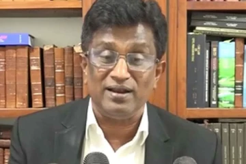 කථානායකට එරෙහි විශ්වාසභංගය න්‍යාය පුස්තකයට දැමූ පසු ඉවත් කළ නොහැකියි - අජිත් පී. පෙරේරා