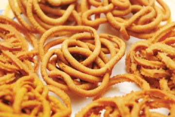 முறுக்கு மொறு மொறுனு சுவையா செய்வது எப்படி தெரியுமா?