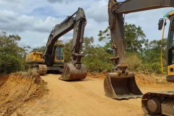 கொக்காவில் பகுதியில் தொடரும் பாரிய கிரவல் அகழ்வு! களத்தில் இறங்கிய அதிகாரிகள்