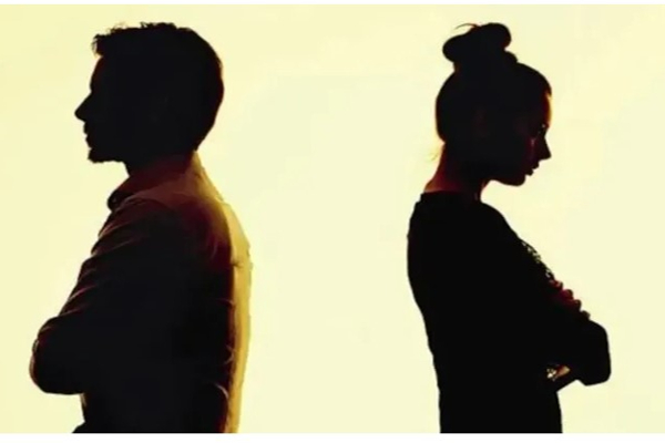 காதல் திருமணம் செஞ்சவங்க தான் அதிகமா டைவர்ஸ் கேட்குறாங்க - உச்சநீதிமன்றம் ஆதங்கம் | Most Divorces Arising Love Marriages Supreme Court காதல் திருமணம் செஞ்சவங்க தான் அதிகமா டைவர்ஸ் கேட்குறாங்க - உச்சநீதிமன்றம் ஆதங்கம் | Most Divorces Arising Love Marriages Supreme Court