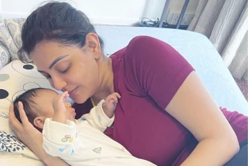 கணவரின் பிறந்தநாளில் காஜல் அகர்வால் கொடுத்த சர்ப்ரைஸ் - வைரலாகும் குடும்ப புகைப்படம்